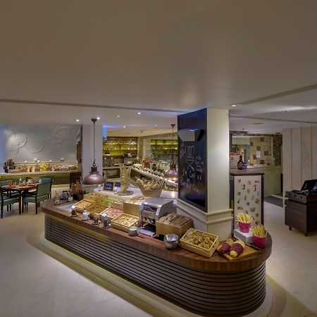 Novotel Goa Resort & Spa Candolim Luaran gambar The restaurant