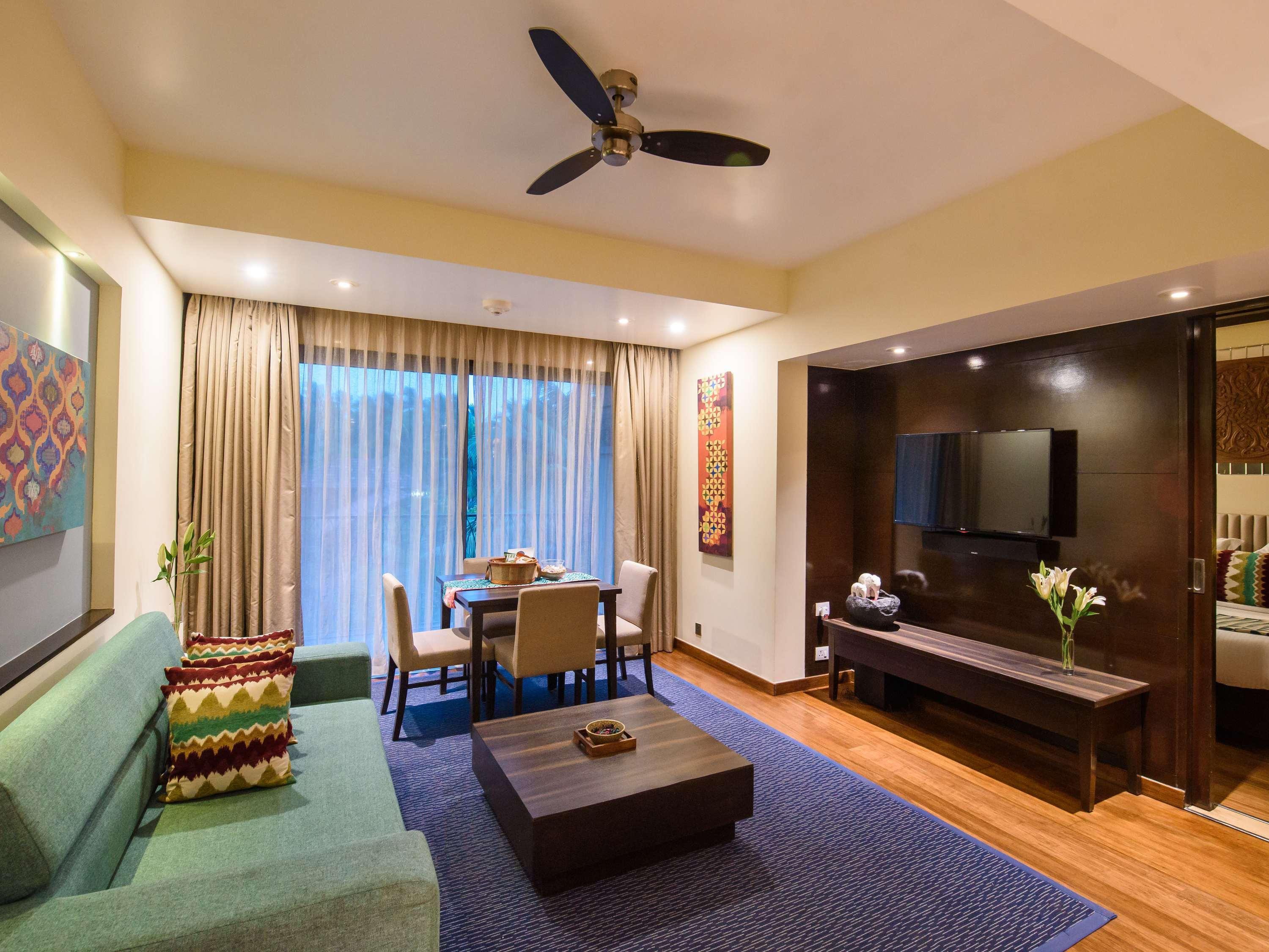 Novotel Goa Resort & Spa Candolim Luaran gambar A suite at the Taj Bengal