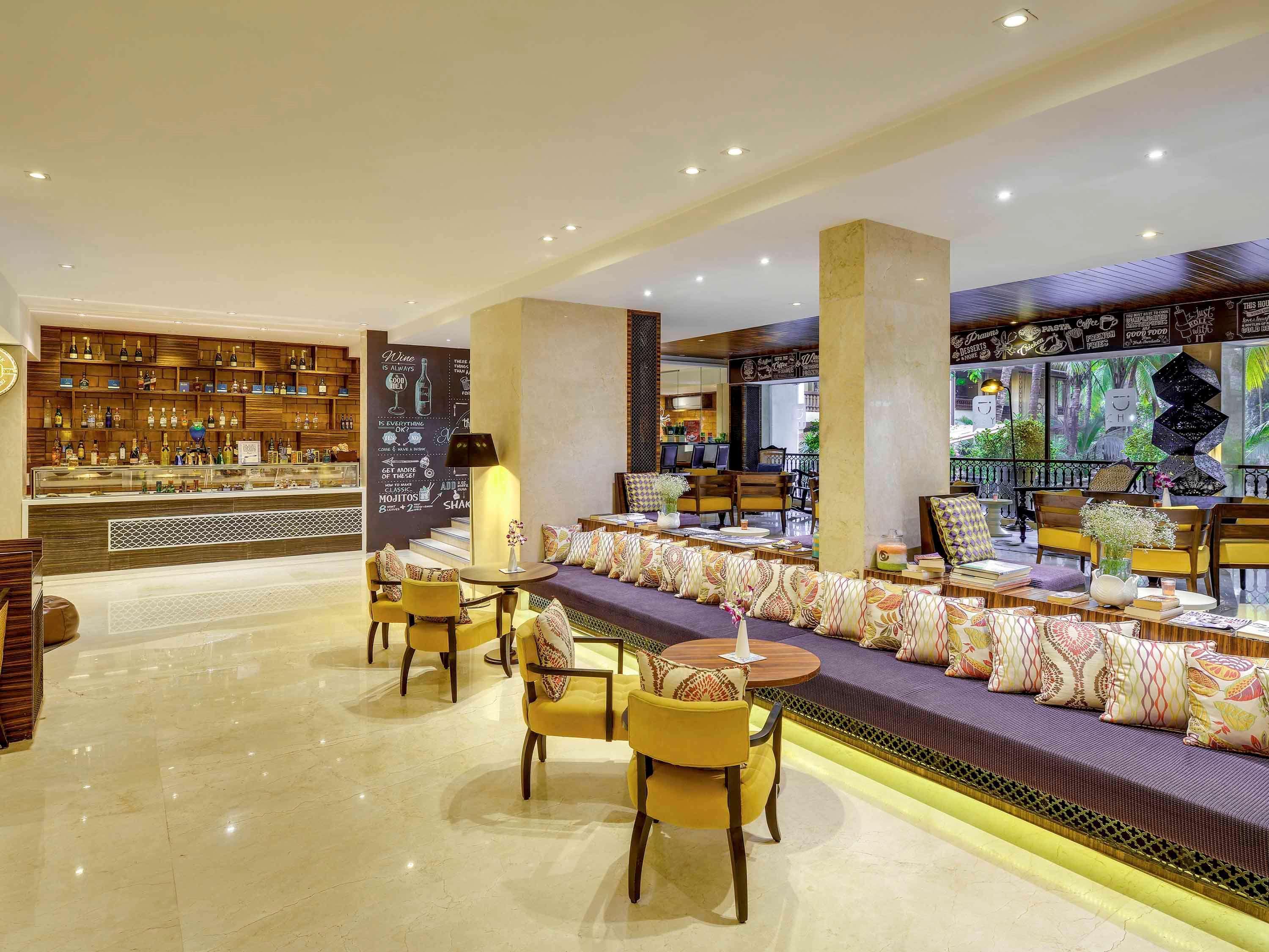 Novotel Goa Resort & Spa Candolim Luaran gambar The Lounge at the hotel