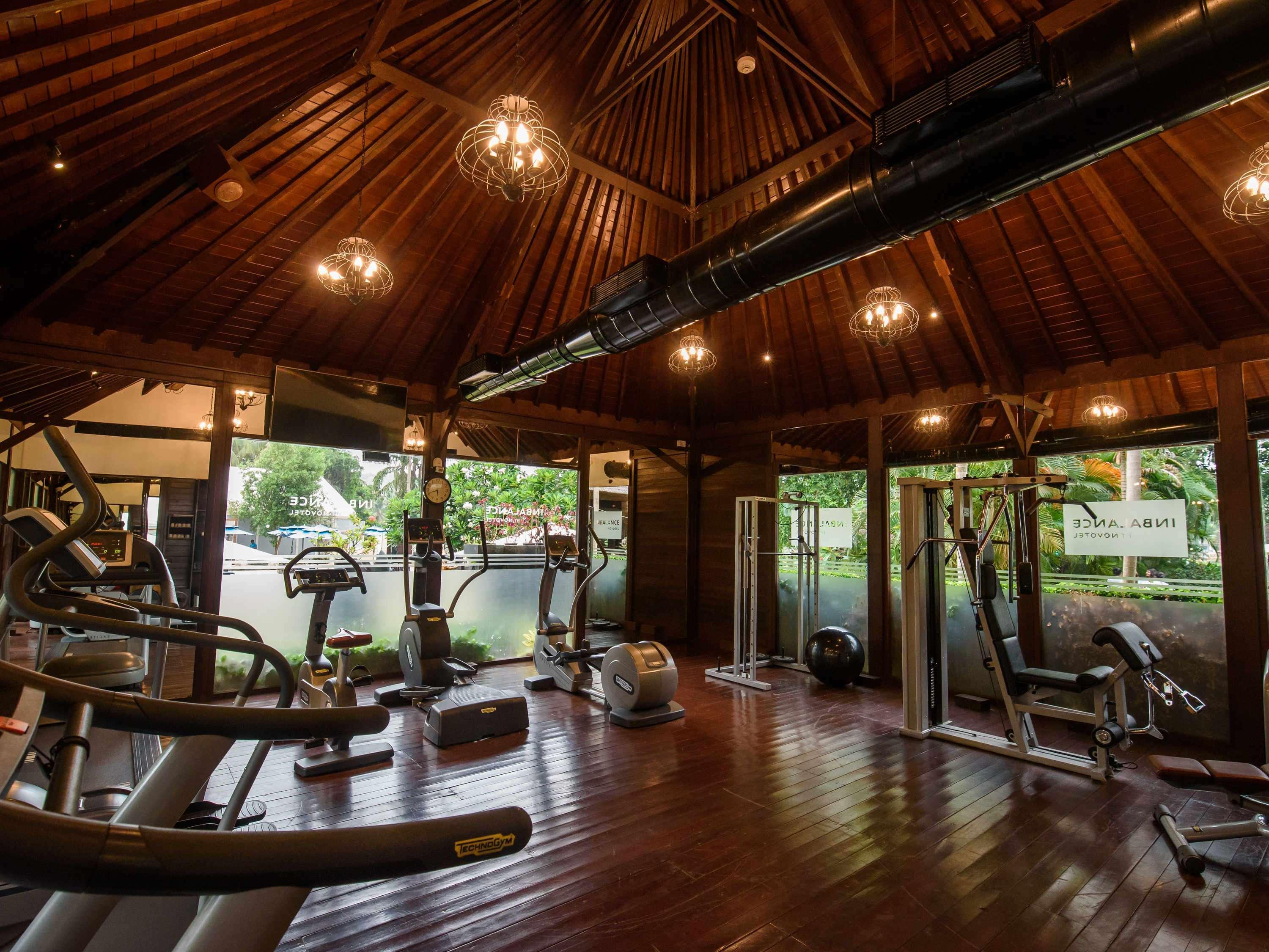 Novotel Goa Resort & Spa Candolim Luaran gambar The gym at the hotel